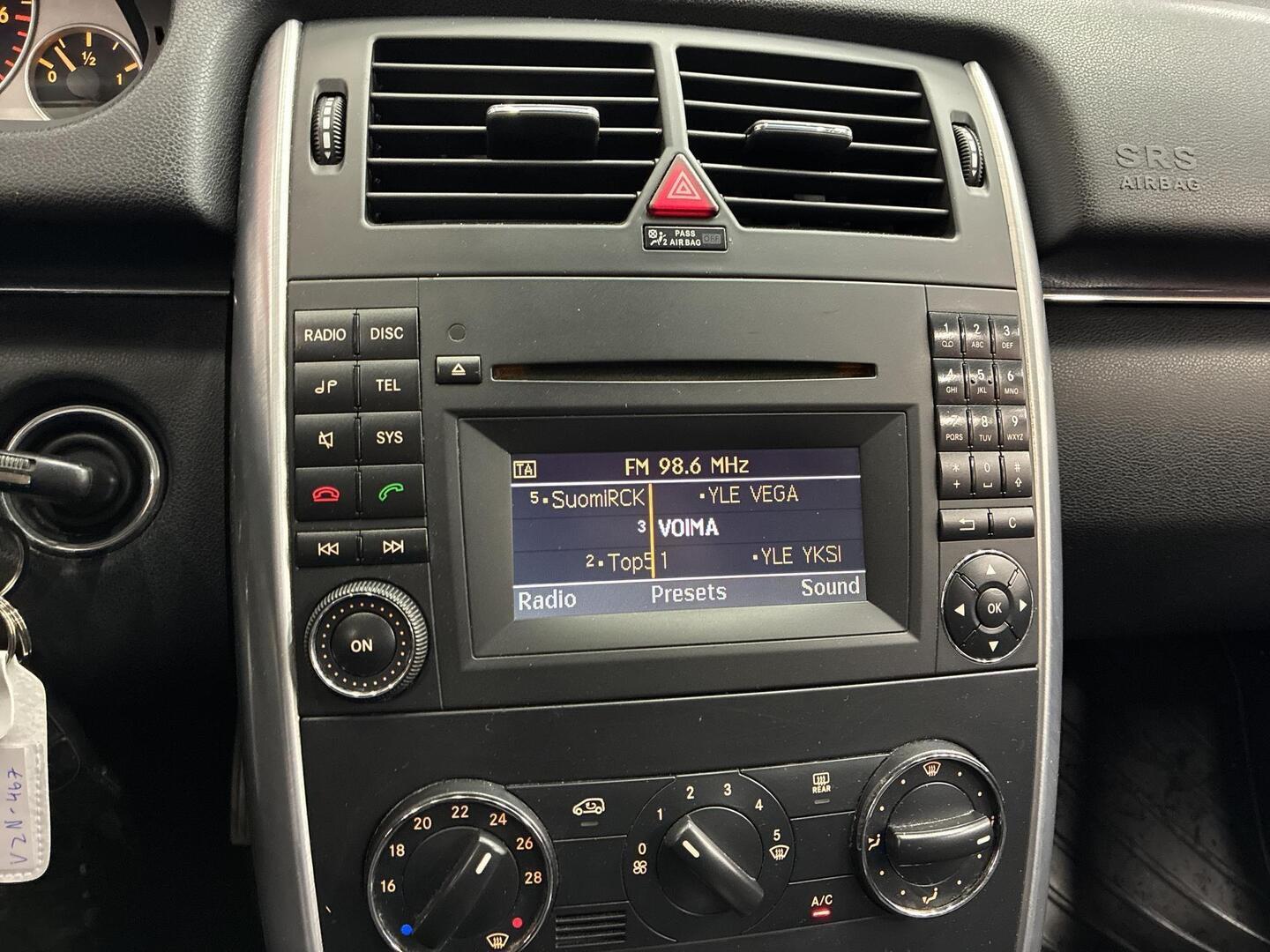 MERCEDES-BENZ B 2009