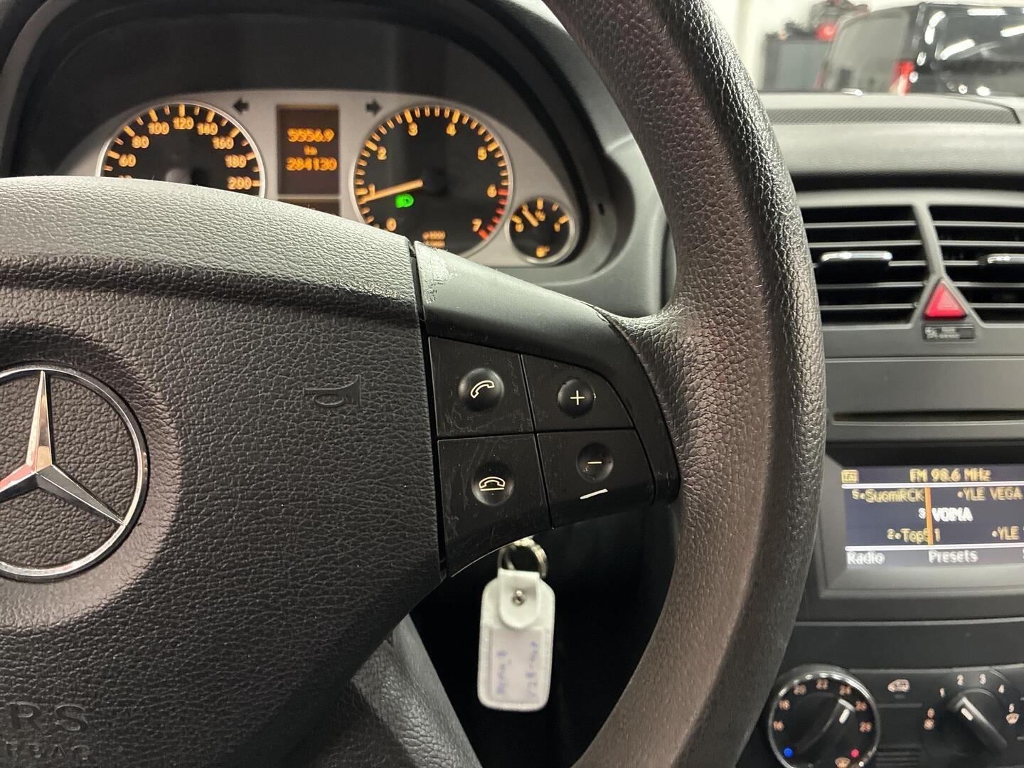 MERCEDES-BENZ B 2009