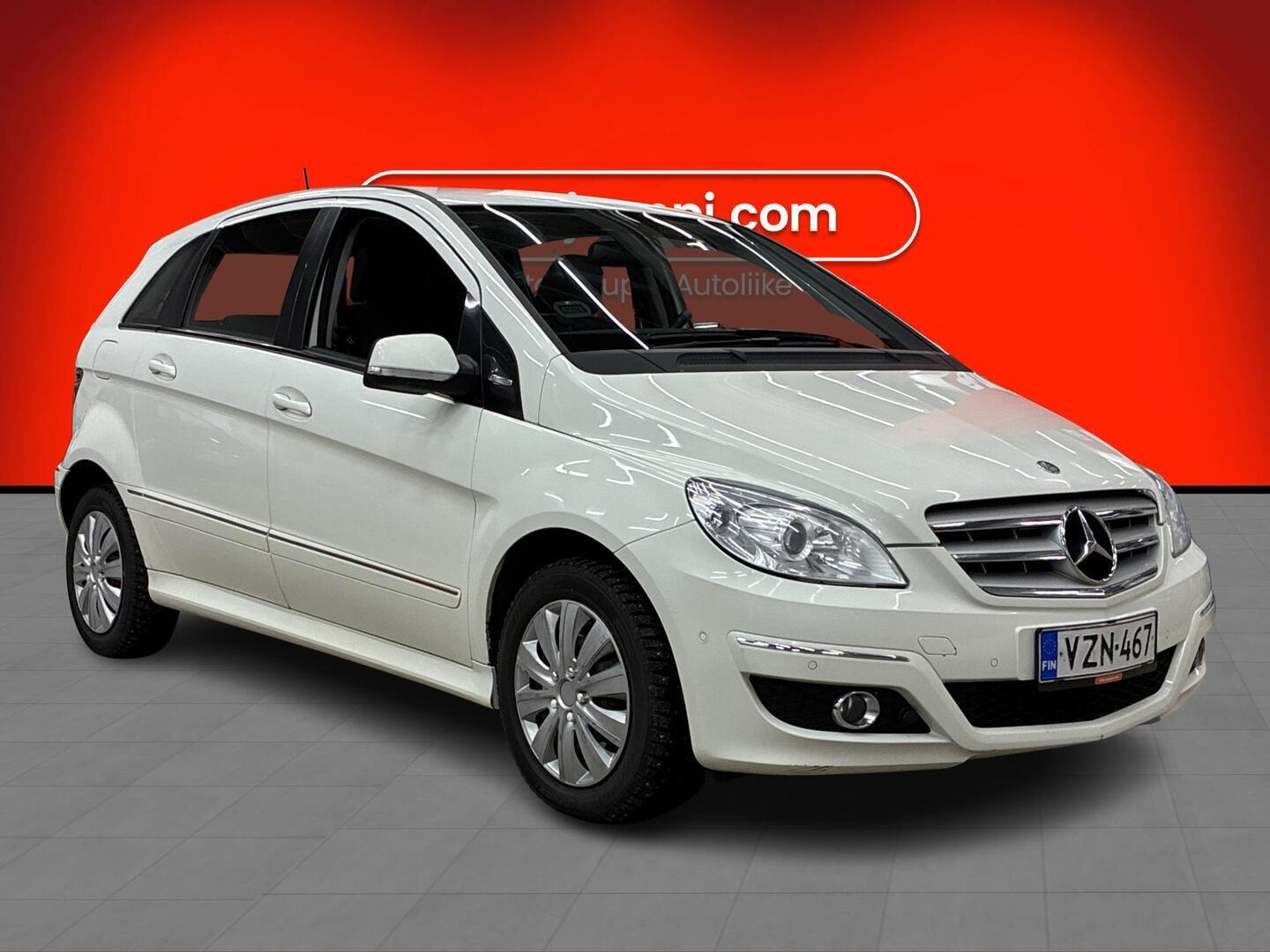 MERCEDES-BENZ B 2009