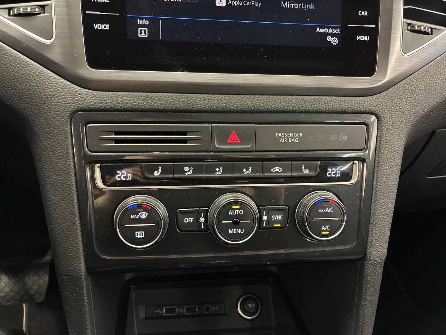 VOLKSWAGEN GOLF SPORTSVAN 2019