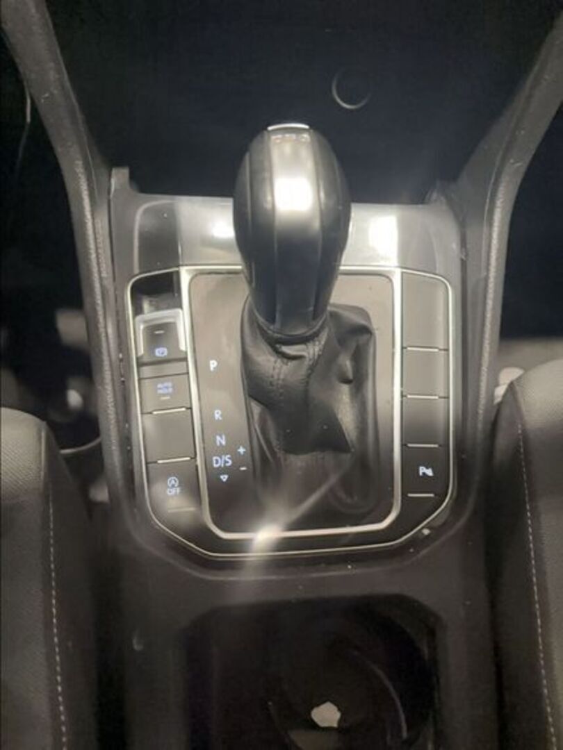 VOLKSWAGEN GOLF SPORTSVAN 2019