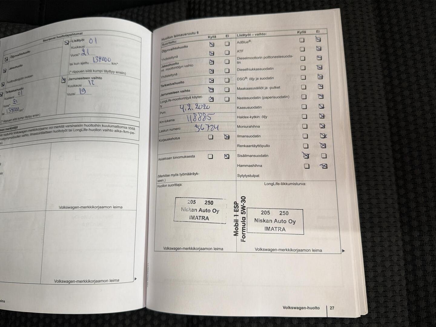 VOLKSWAGEN Golf 2012