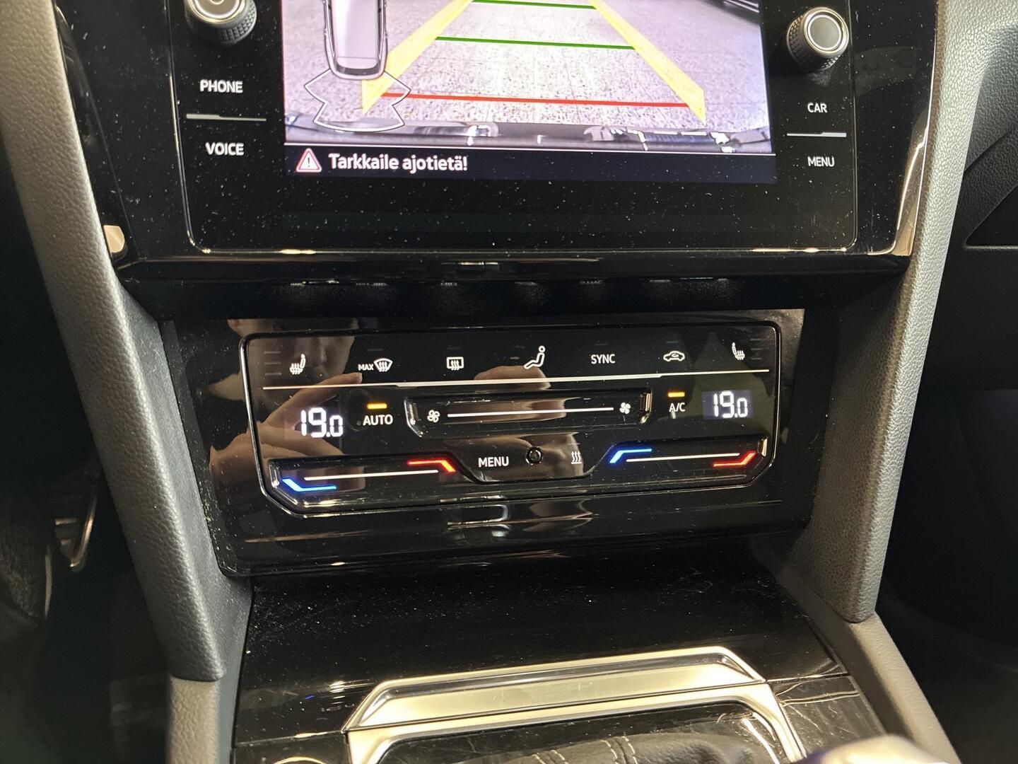 VOLKSWAGEN Arteon 2022