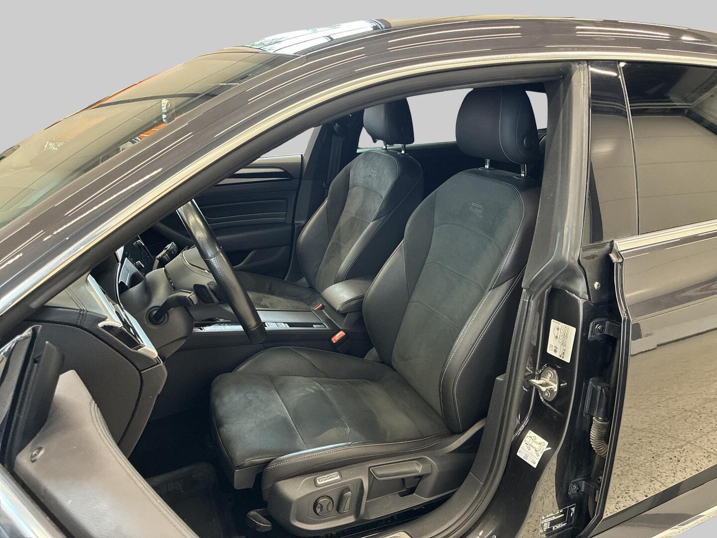 VOLKSWAGEN Arteon 2022