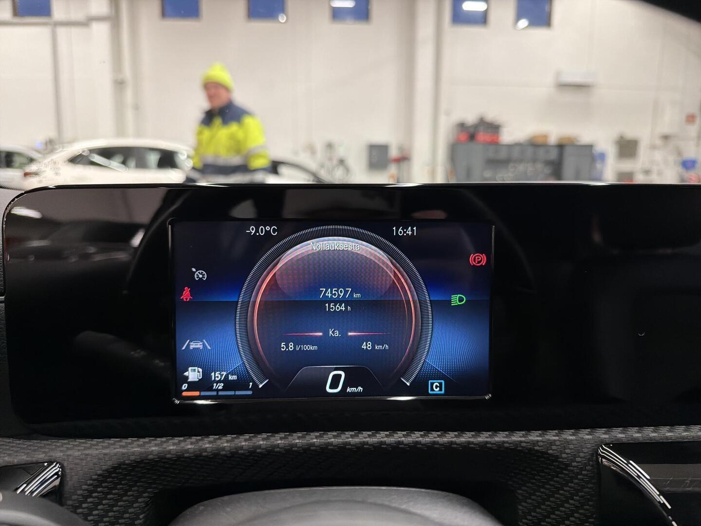 MERCEDES-BENZ A 2020