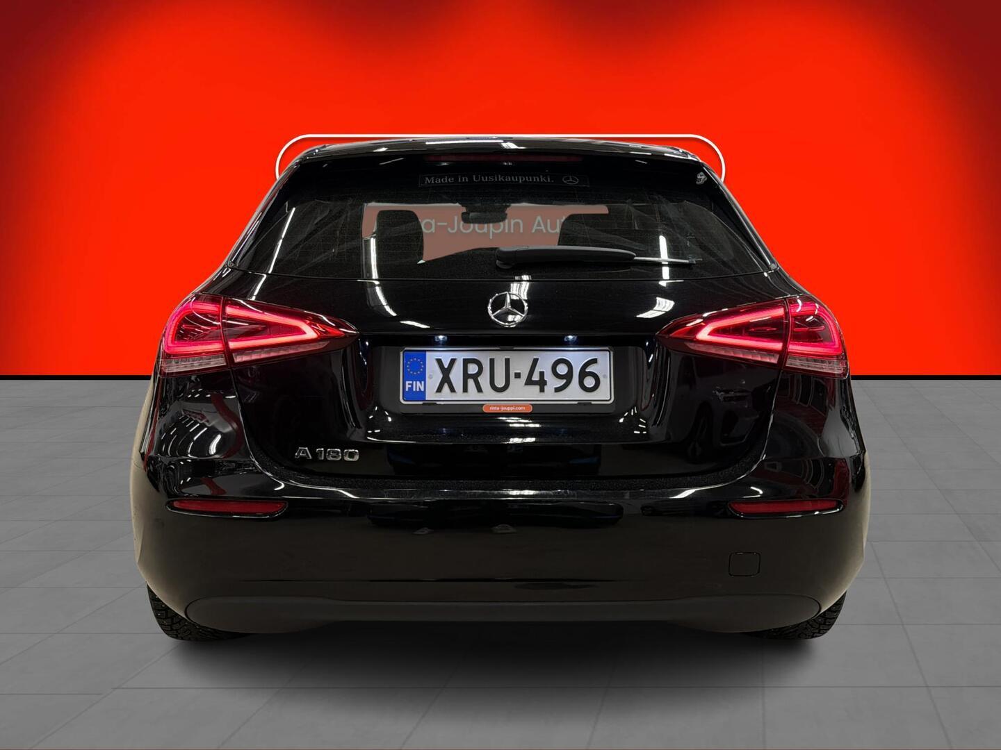 MERCEDES-BENZ A 2020