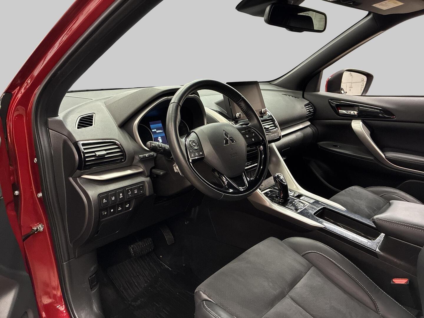 MITSUBISHI ECLIPSE CROSS 2021