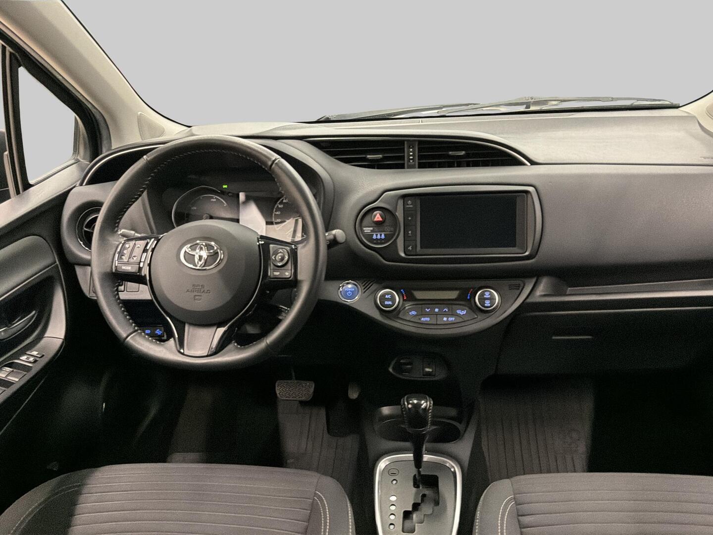 TOYOTA YARIS 2020
