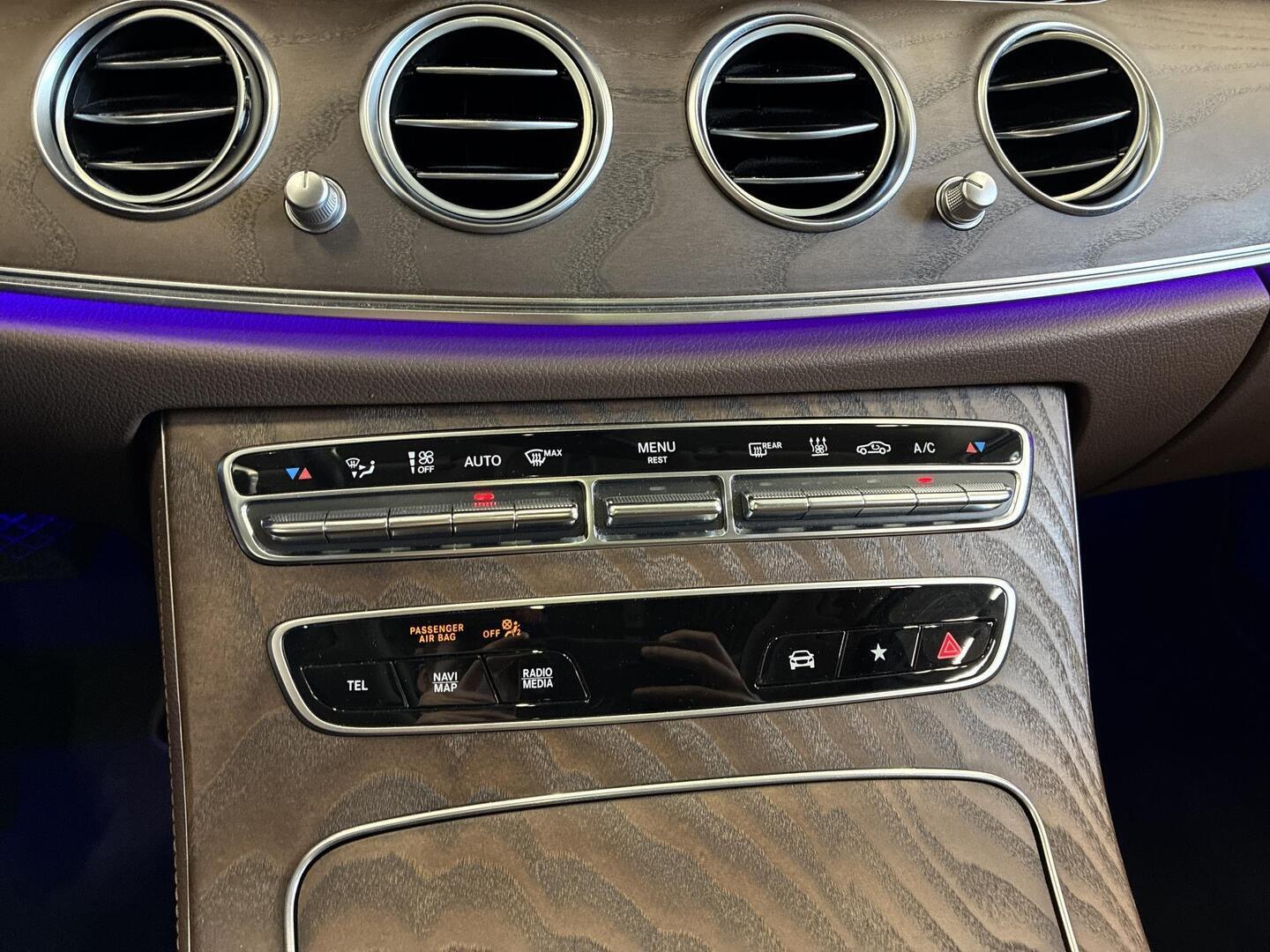 MERCEDES-BENZ E 2023