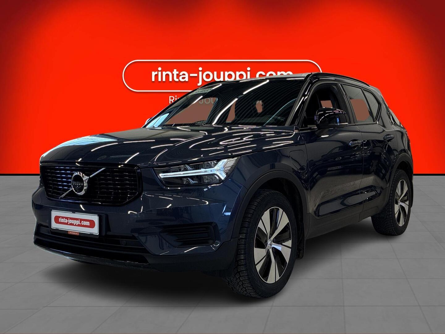 VOLVO XC40 2022