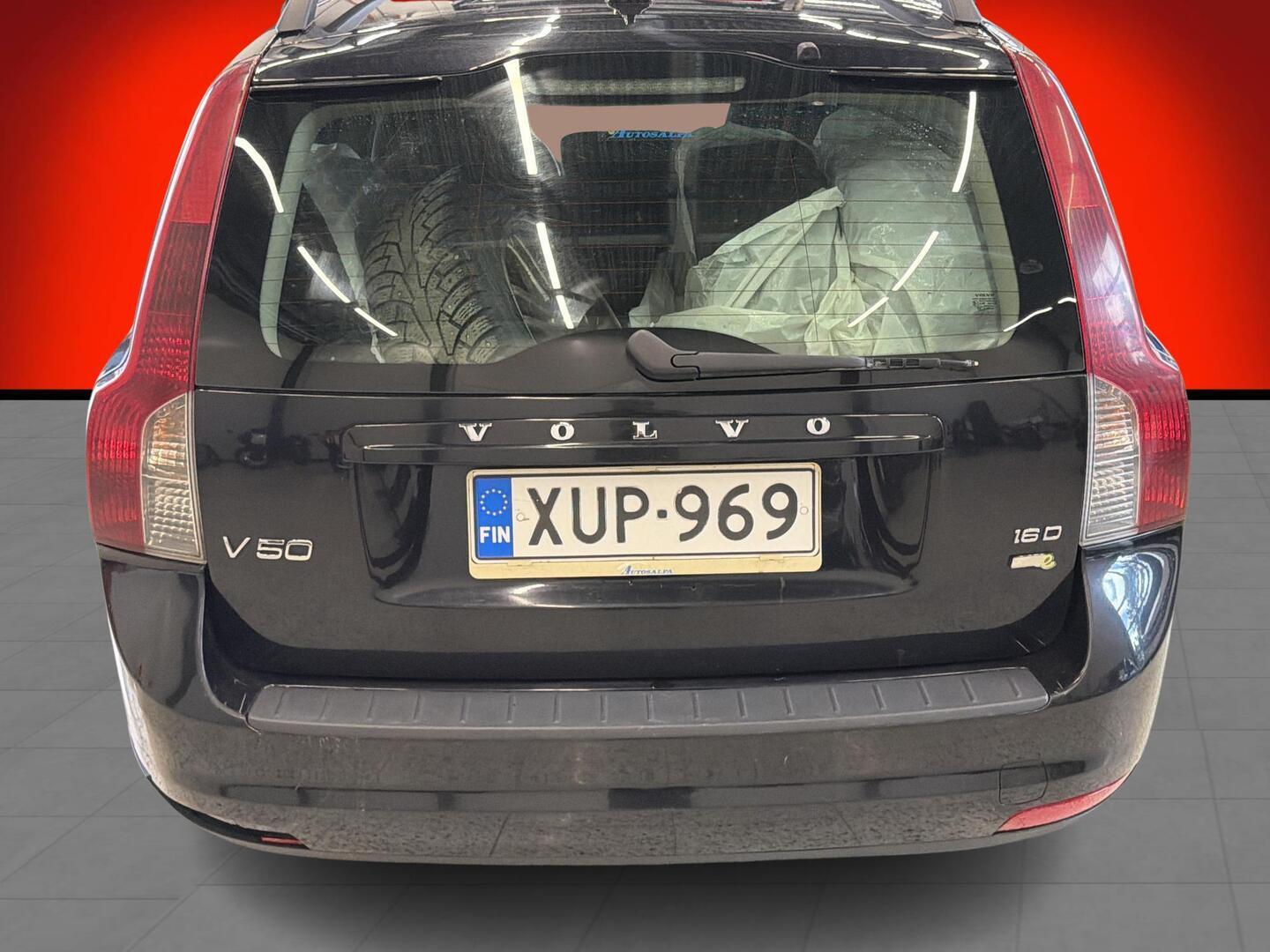 VOLVO V50 2009
