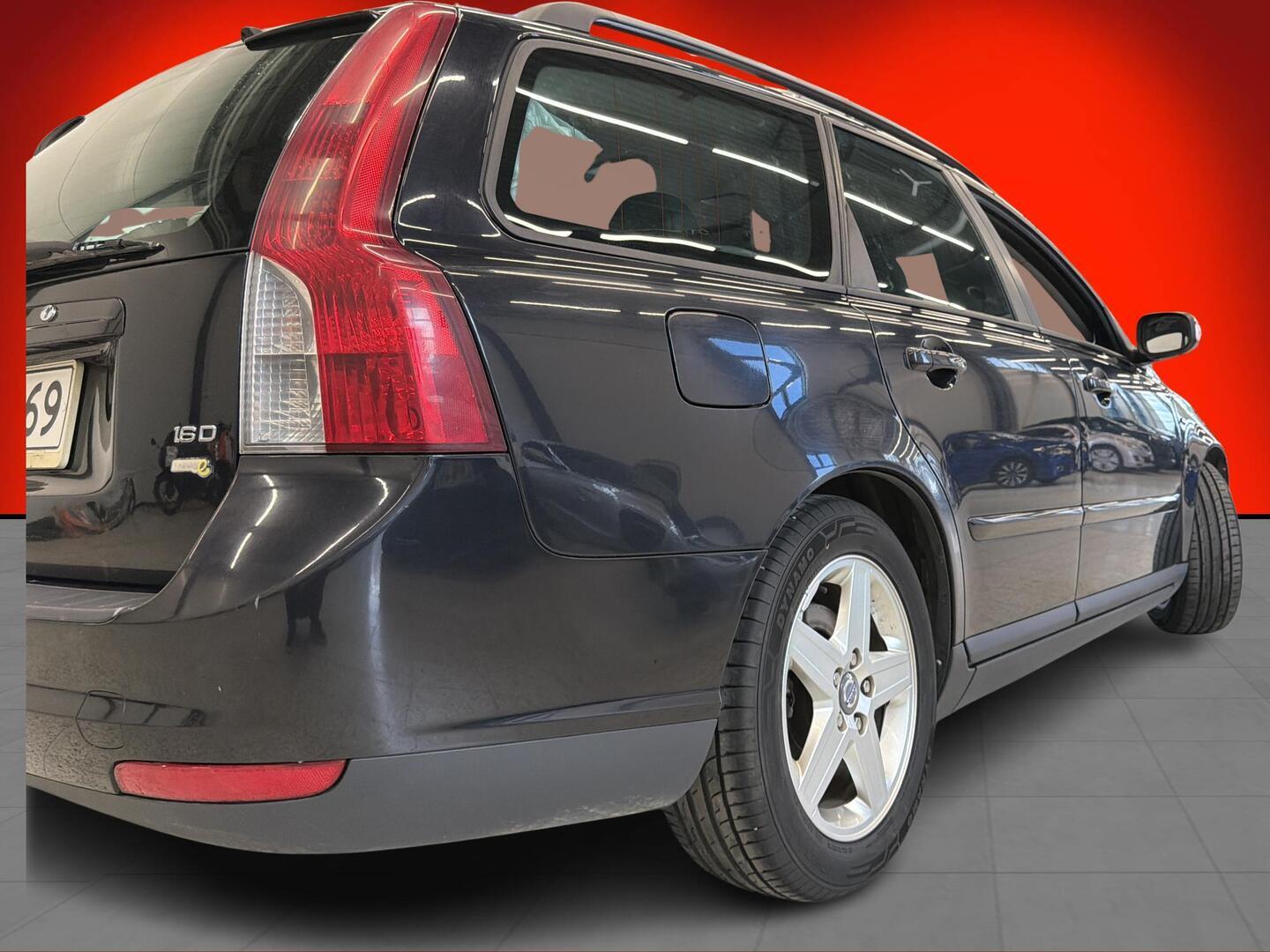 VOLVO V50 2009