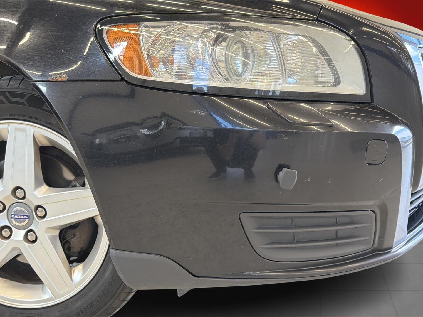 VOLVO V50 2009