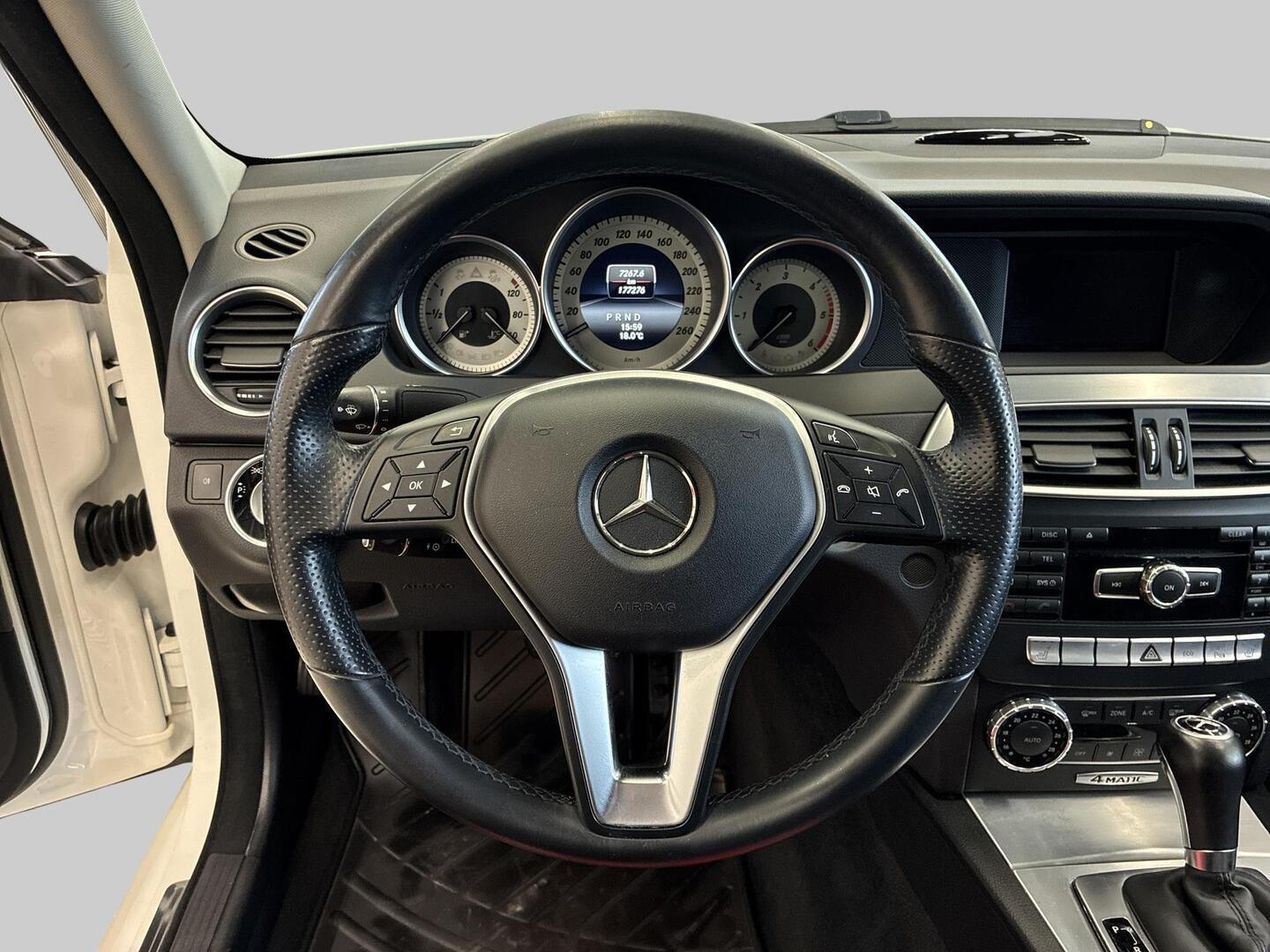 MERCEDES-BENZ C 2013