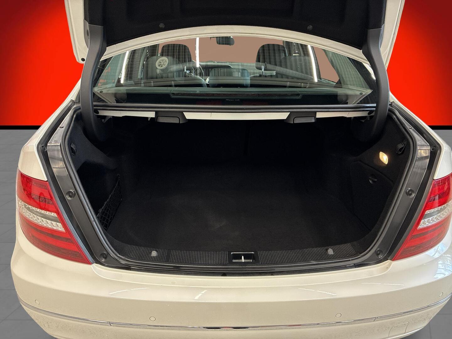 MERCEDES-BENZ C 2013