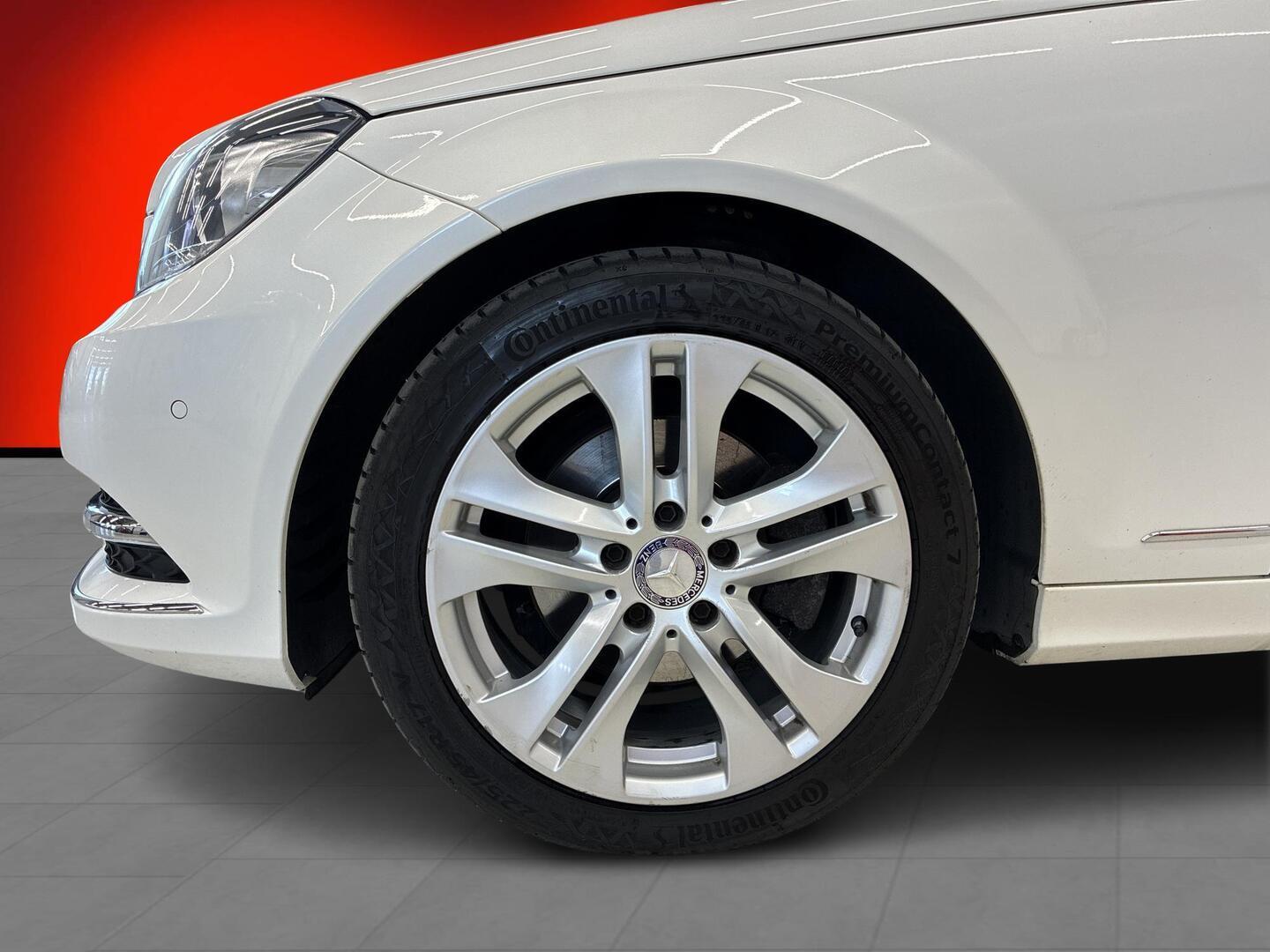 MERCEDES-BENZ C 2013