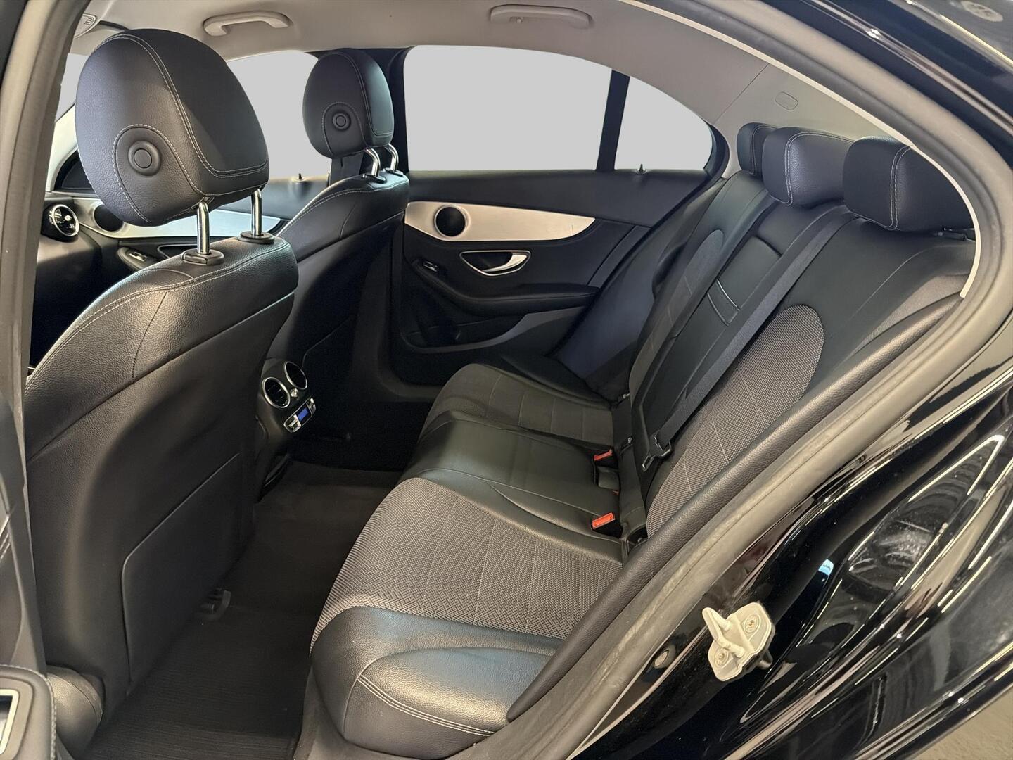 MERCEDES-BENZ C 2014
