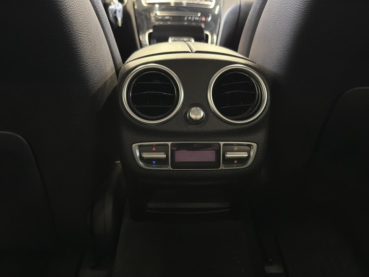 MERCEDES-BENZ C 2014