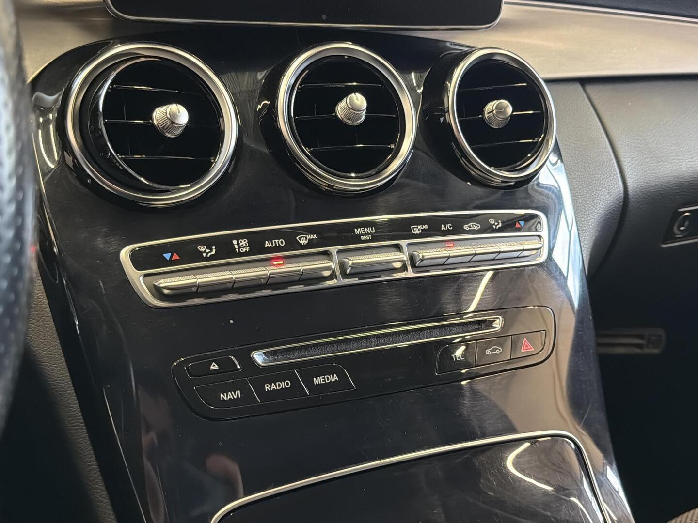MERCEDES-BENZ C 2014