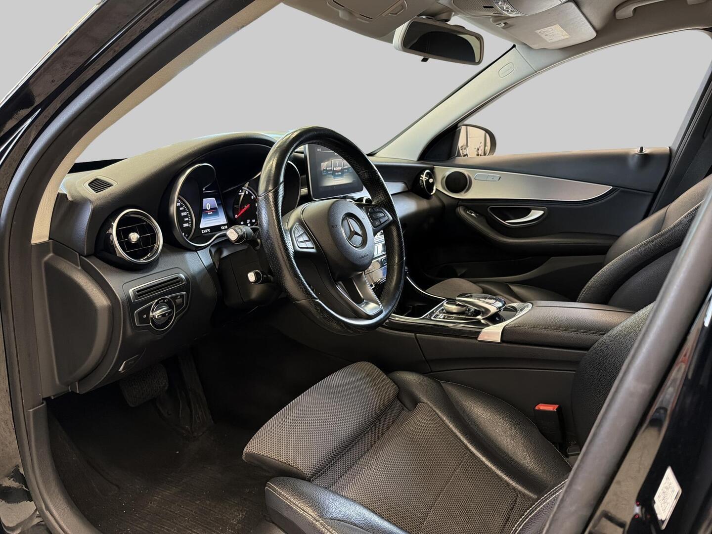 MERCEDES-BENZ C 2014