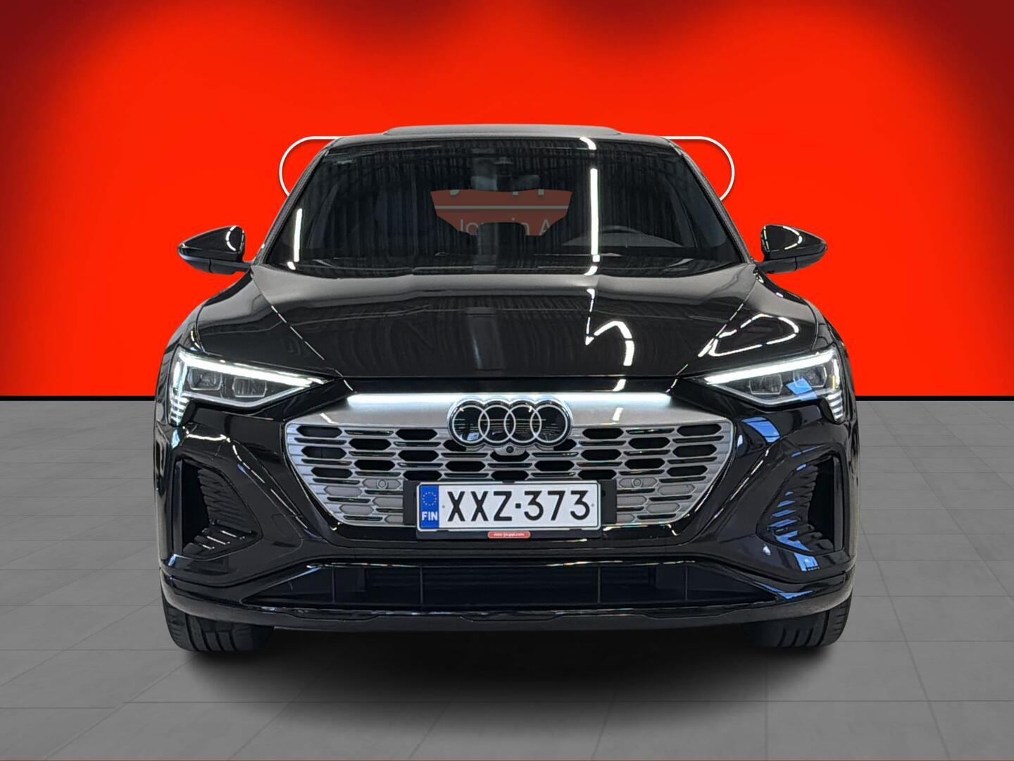 AUDI Q8 e-tron 2024