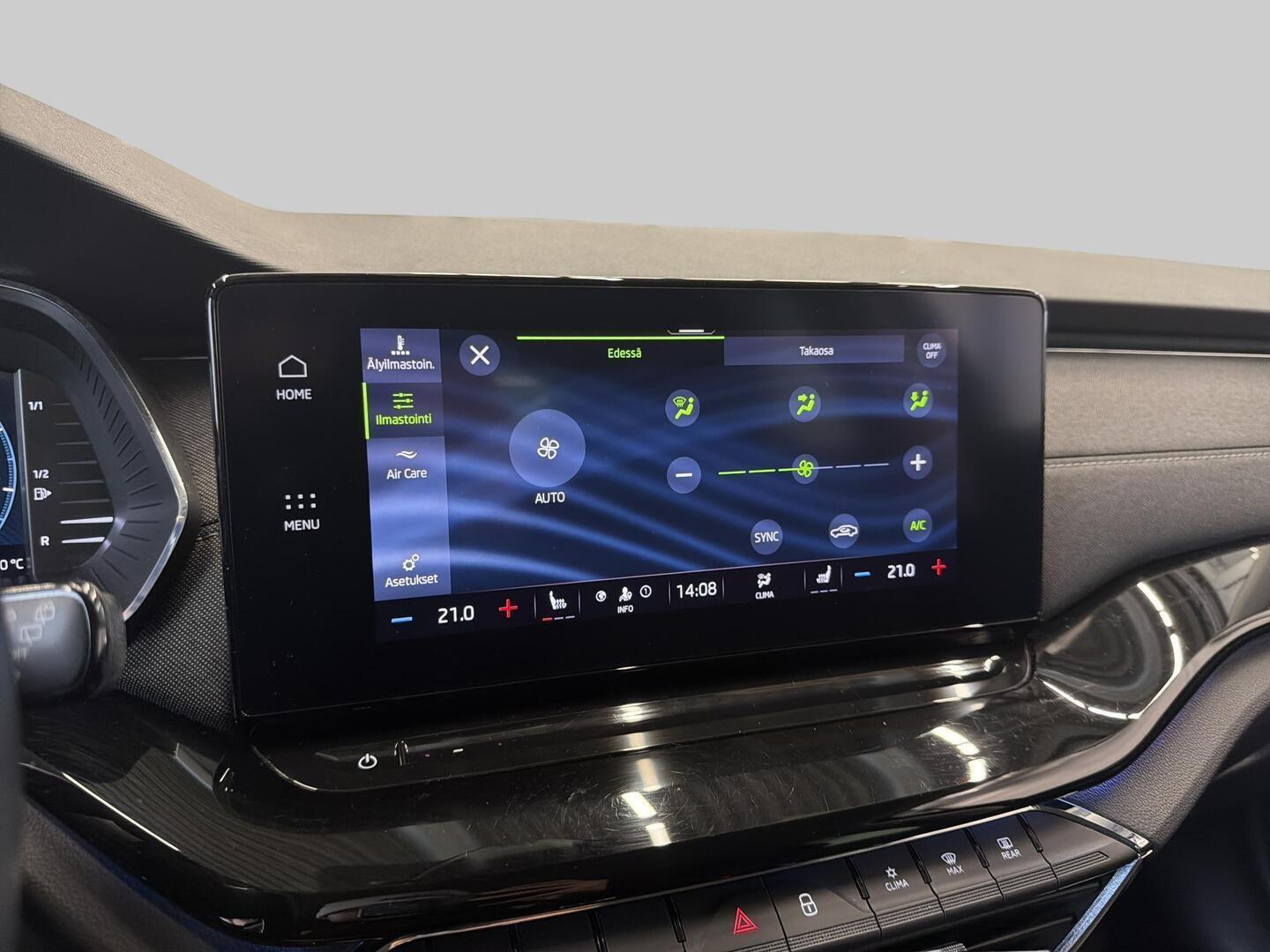 SKODA OCTAVIA 2022