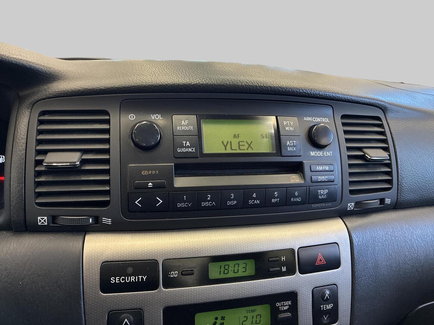 TOYOTA Corolla 2004