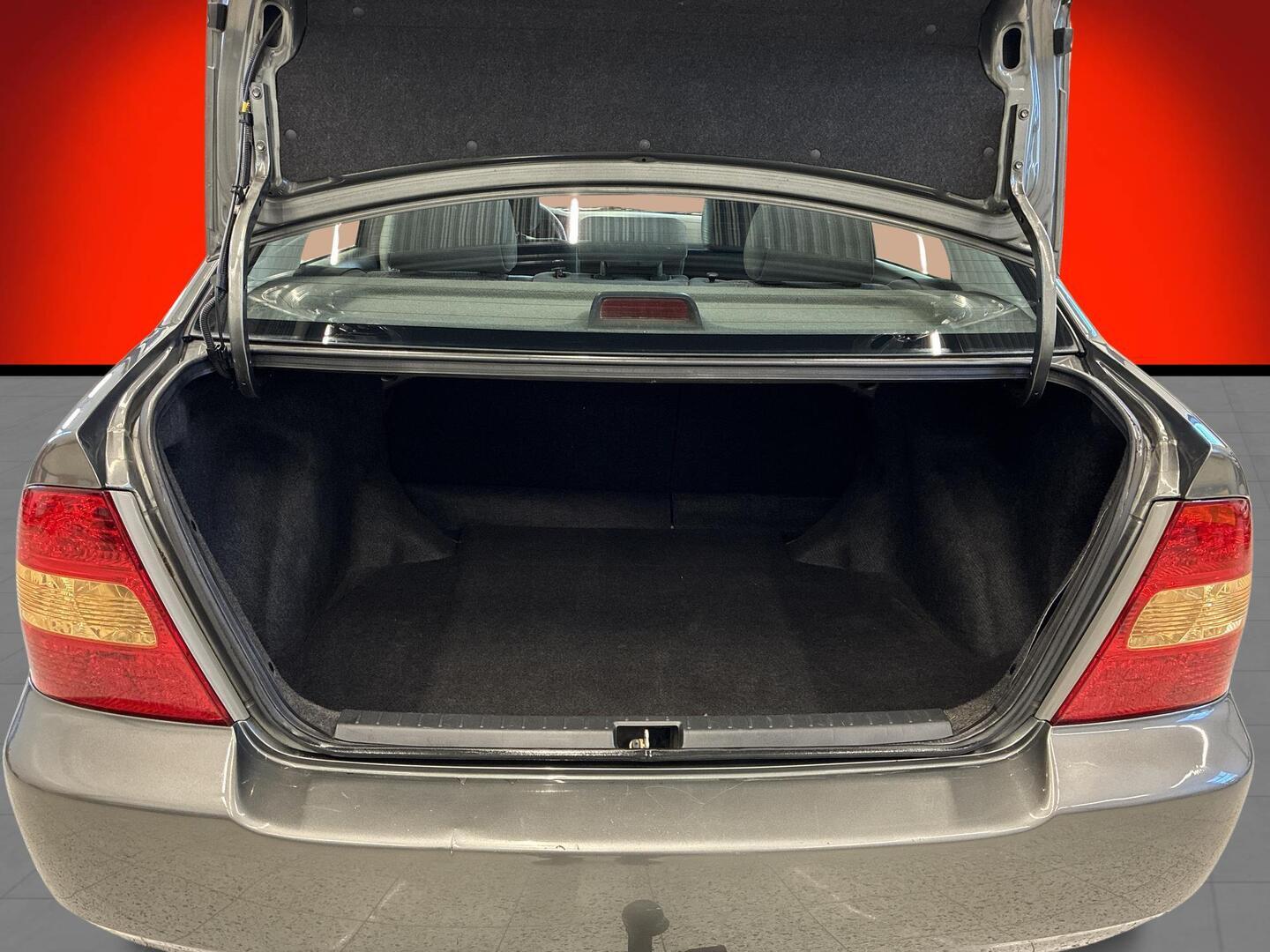 TOYOTA Corolla 2004