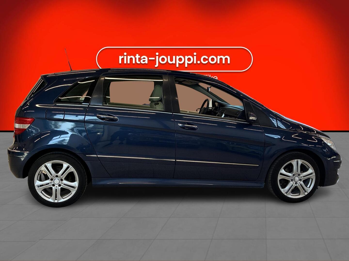 MERCEDES-BENZ B 2005