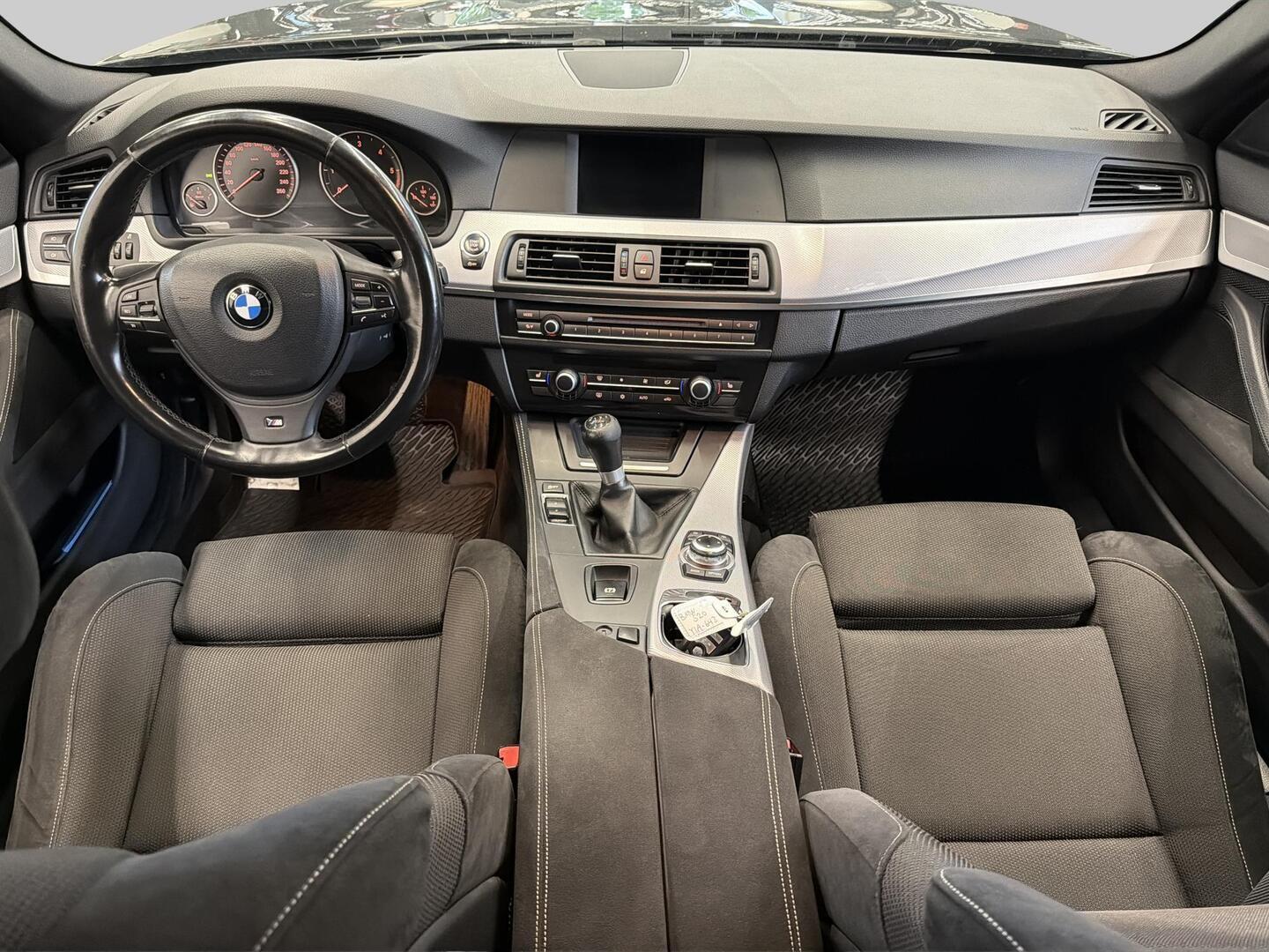 BMW 520 2012