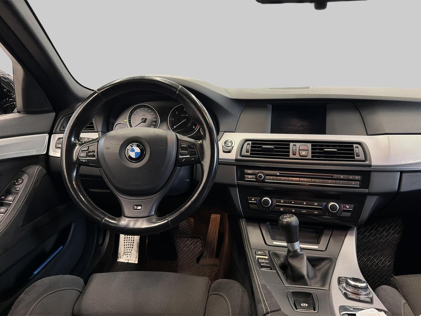 BMW 520 2012