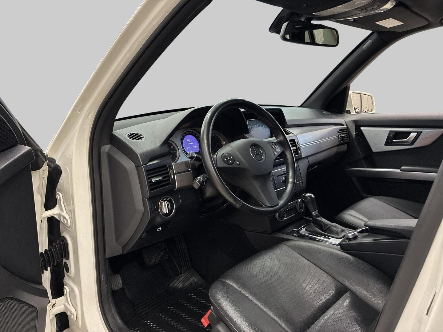 MERCEDES-BENZ GLK 2012