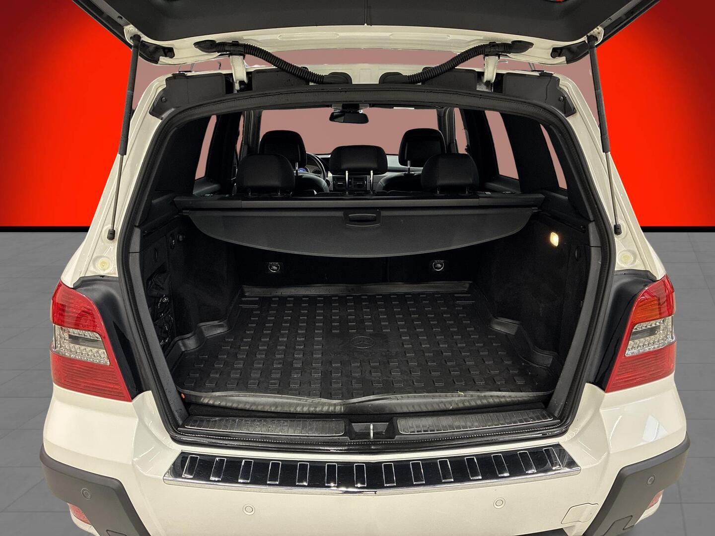 MERCEDES-BENZ GLK 2012