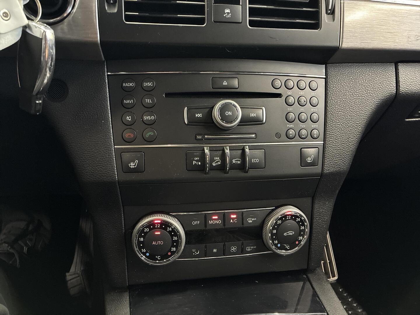 MERCEDES-BENZ GLK 2012