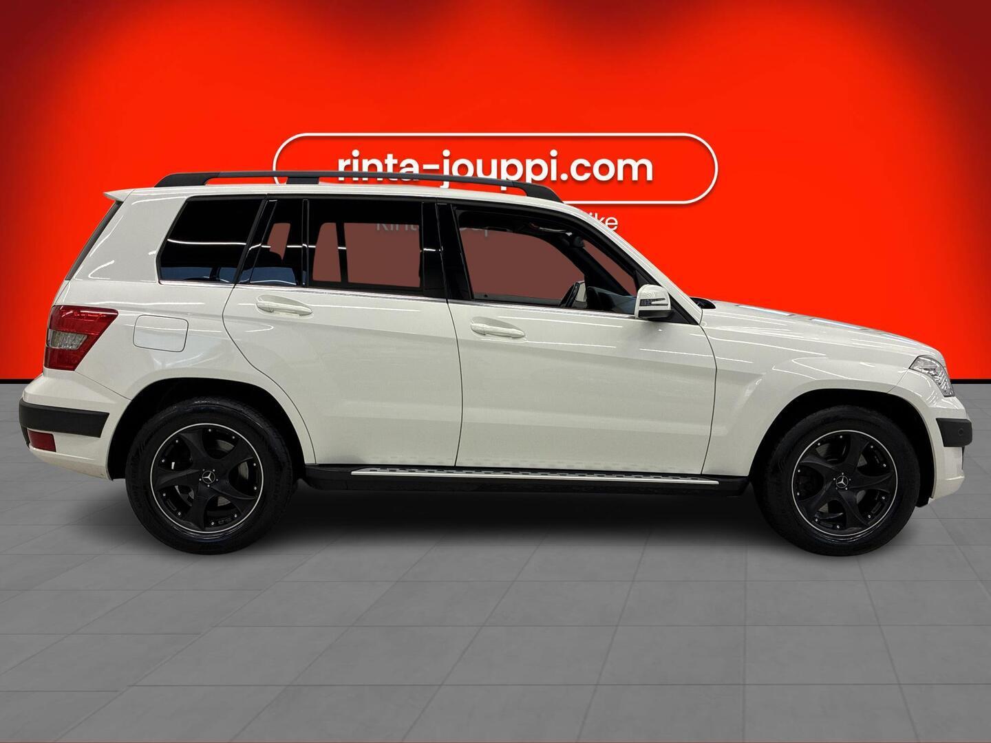 MERCEDES-BENZ GLK 2012