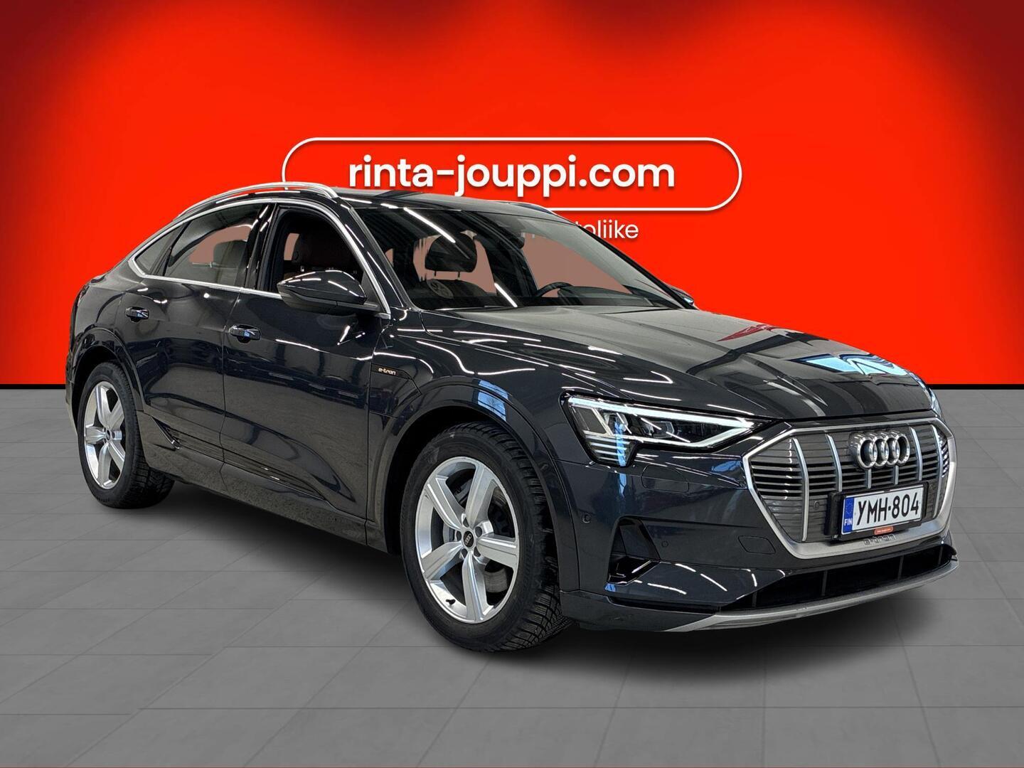 AUDI E-TRON 2022