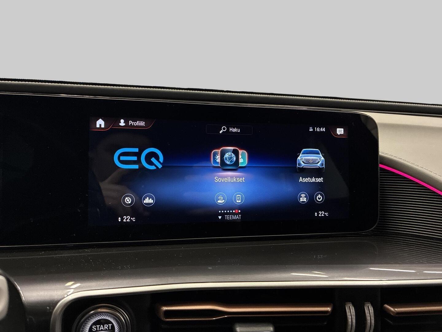 MERCEDES-BENZ EQC 2022