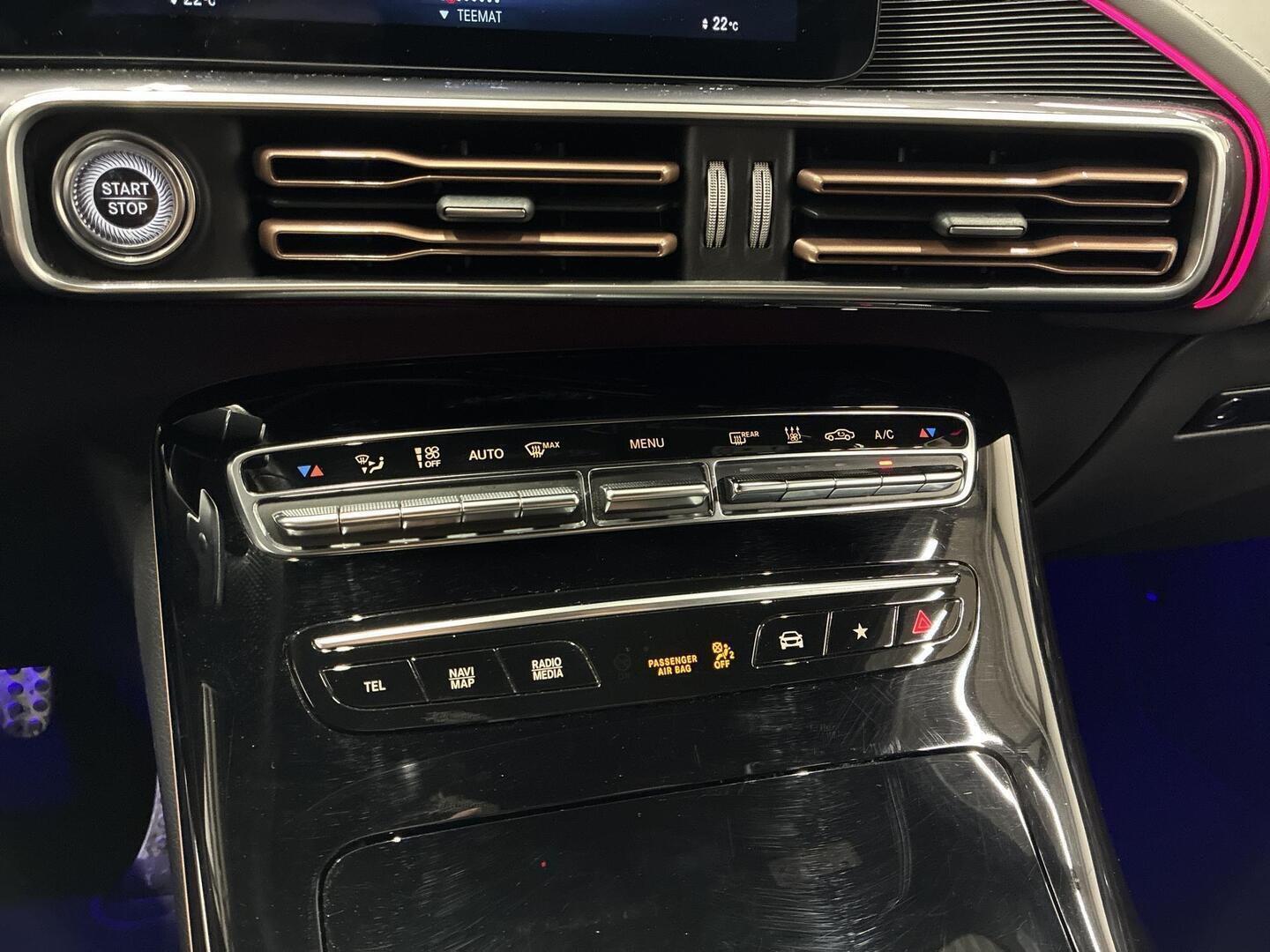 MERCEDES-BENZ EQC 2022