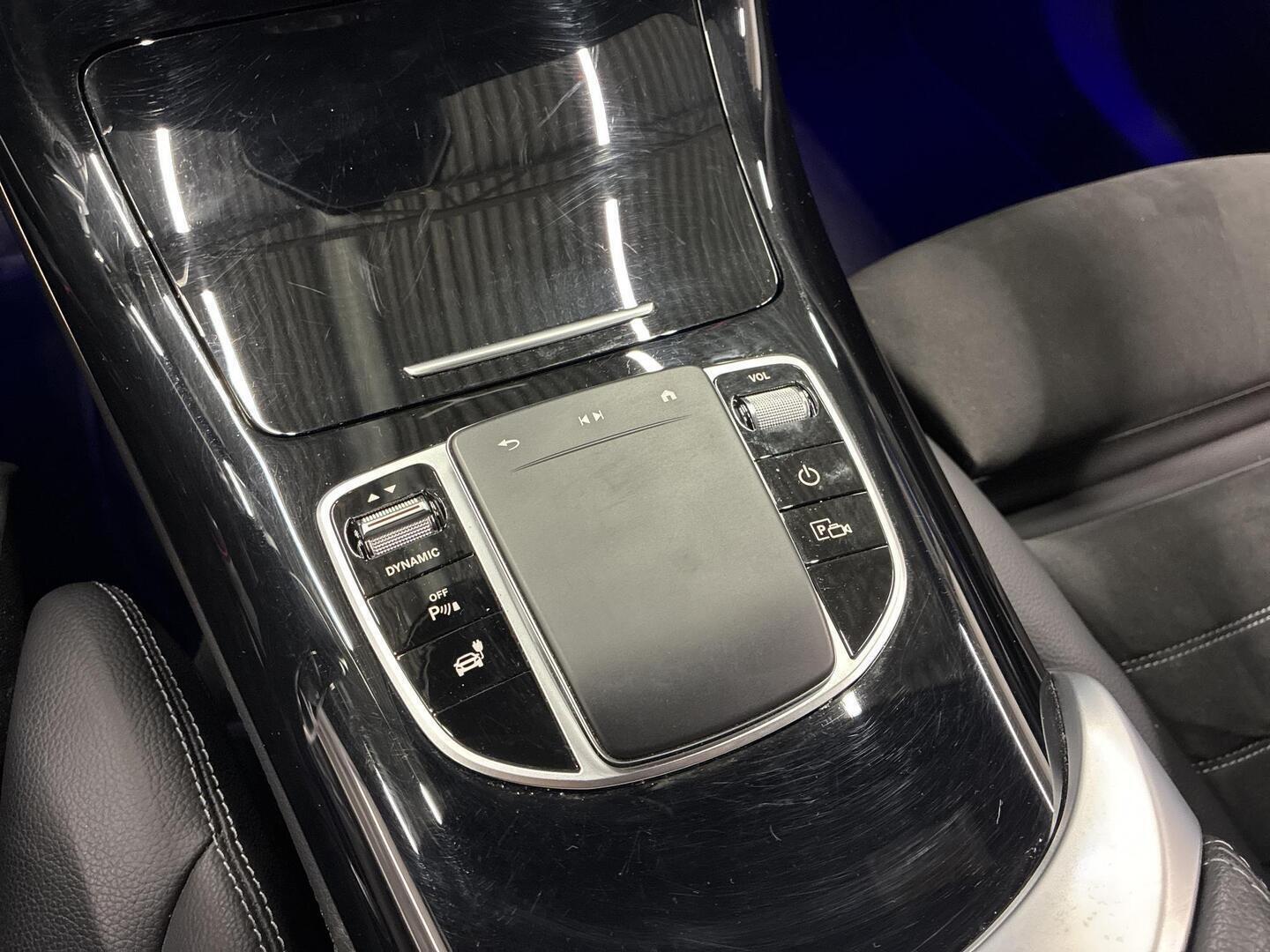 MERCEDES-BENZ EQC 2022