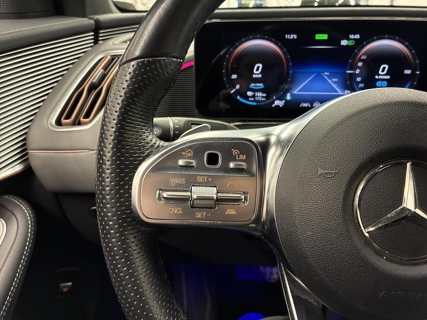 MERCEDES-BENZ EQC 2022