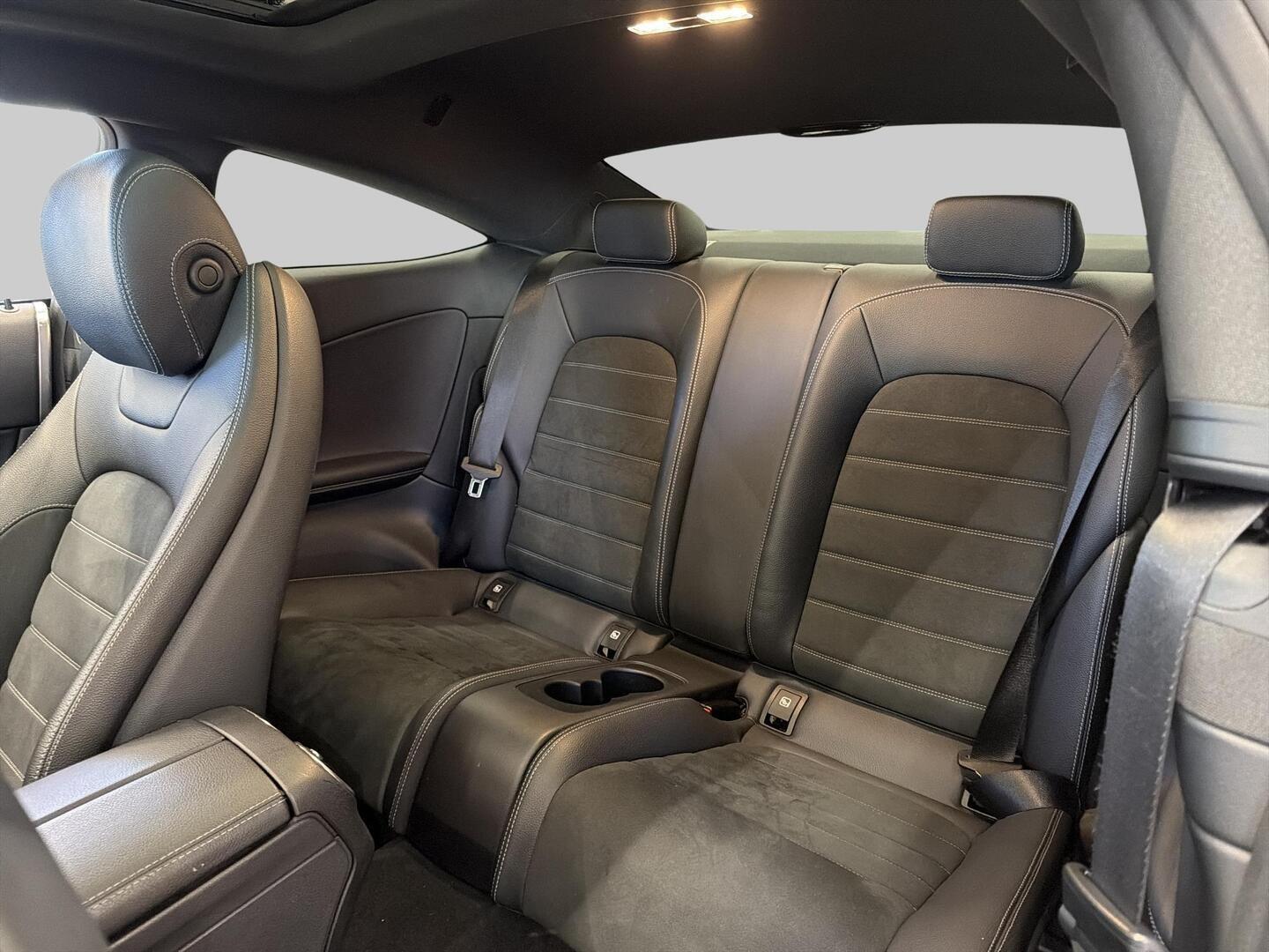 MERCEDES-BENZ C 2016