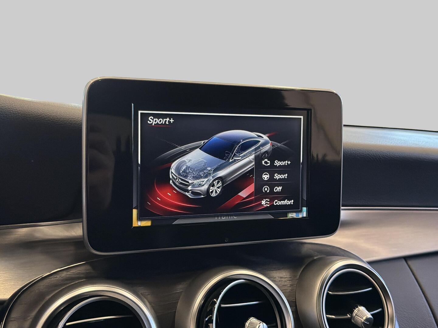 MERCEDES-BENZ C 2016