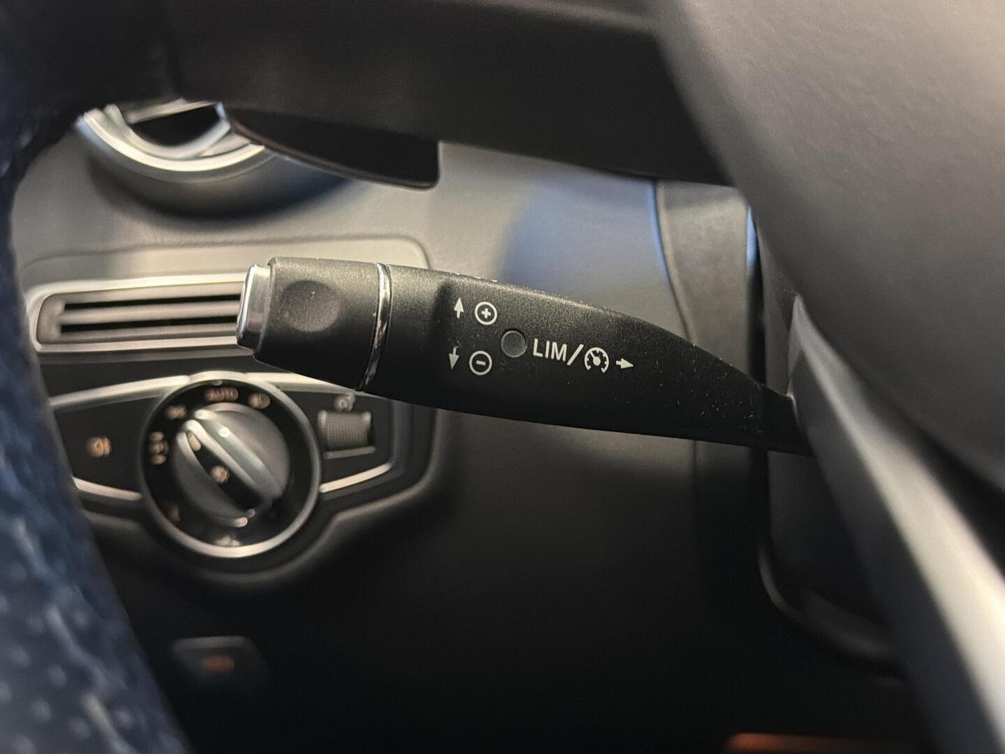 MERCEDES-BENZ C 2016