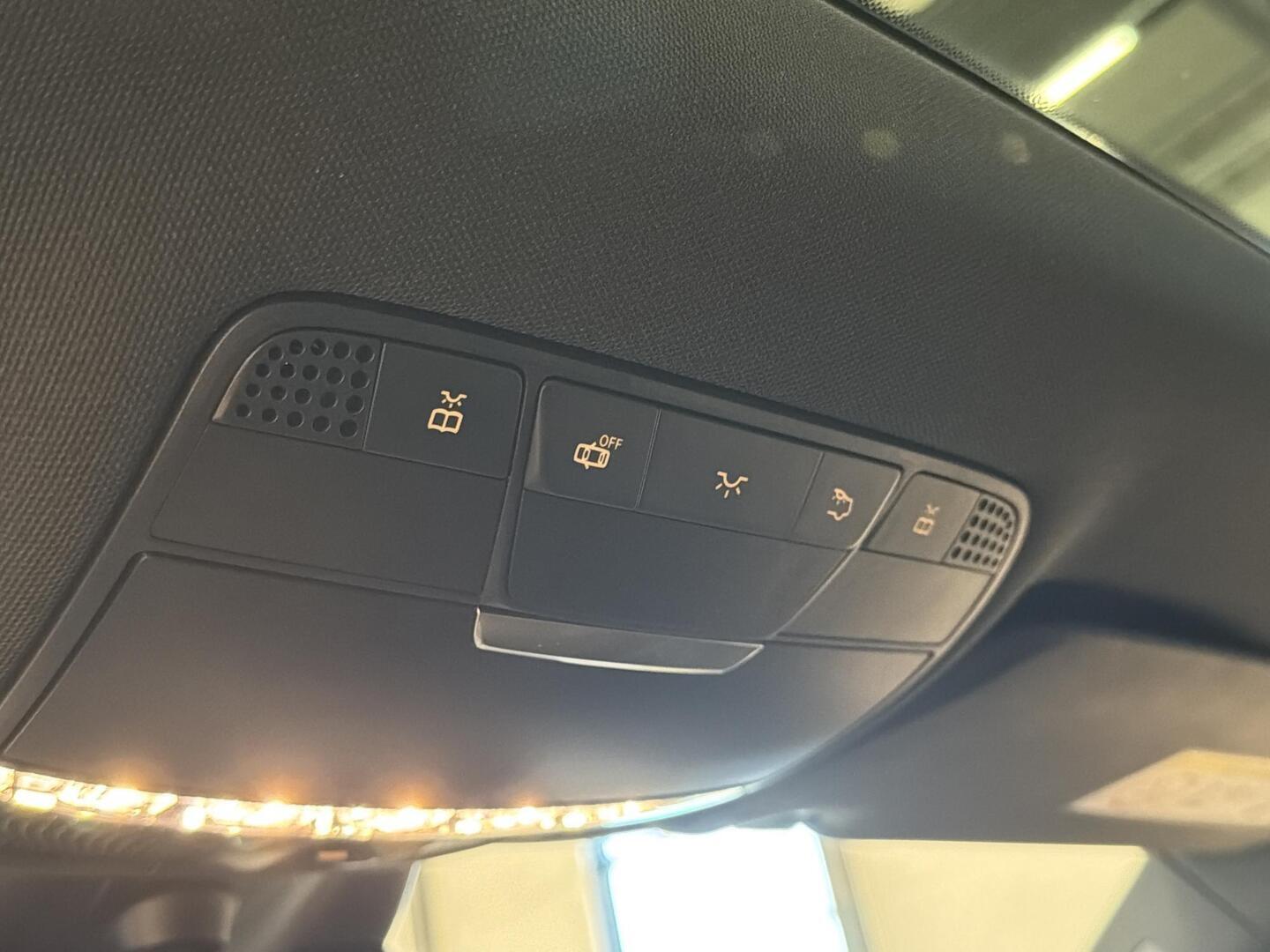 MERCEDES-BENZ C 2016