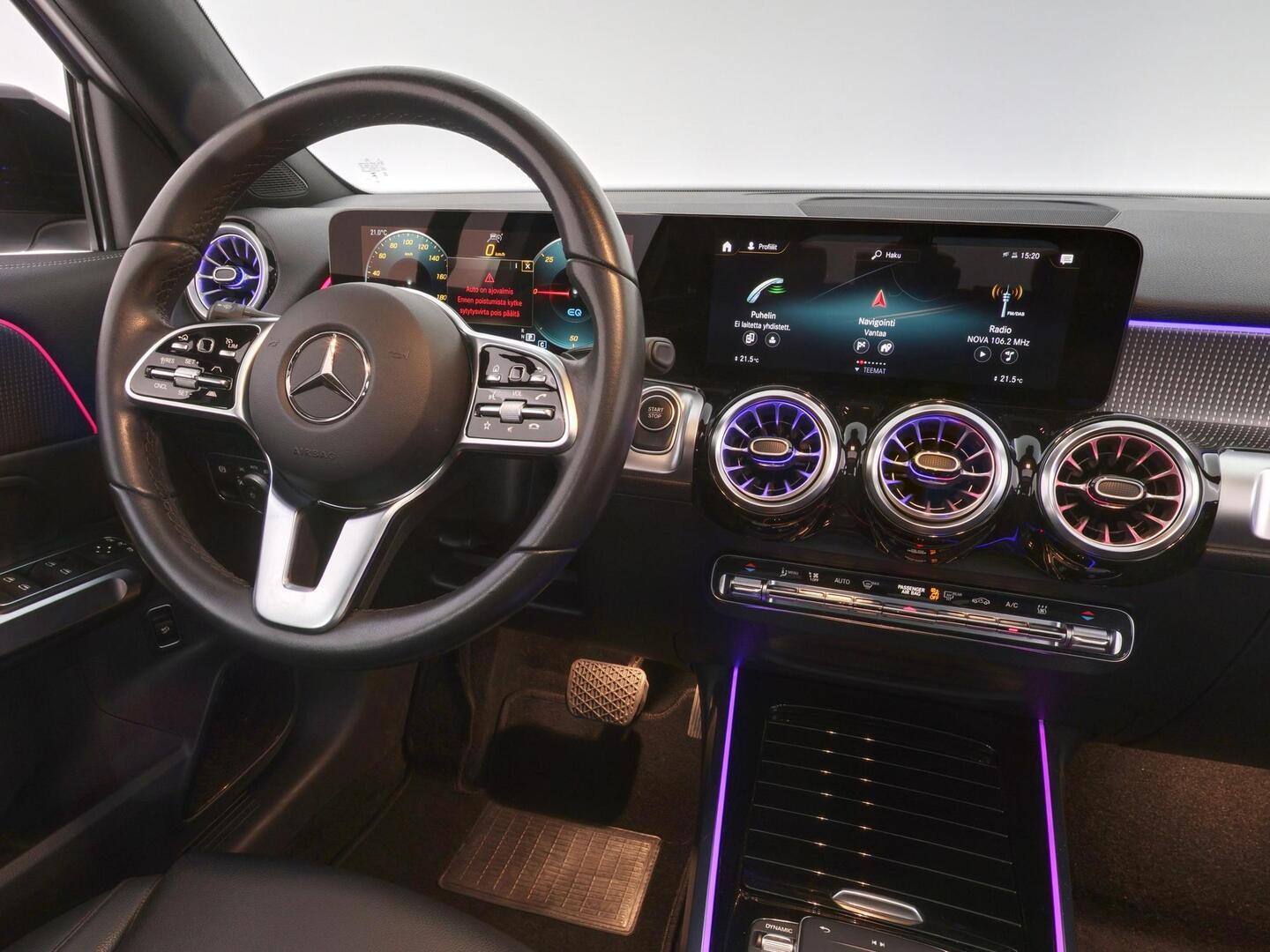 MERCEDES-BENZ EQB 2023