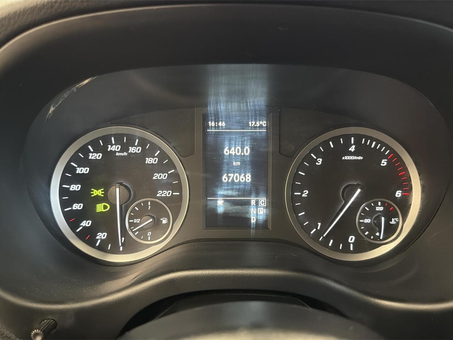 MERCEDES-BENZ Vito 2020