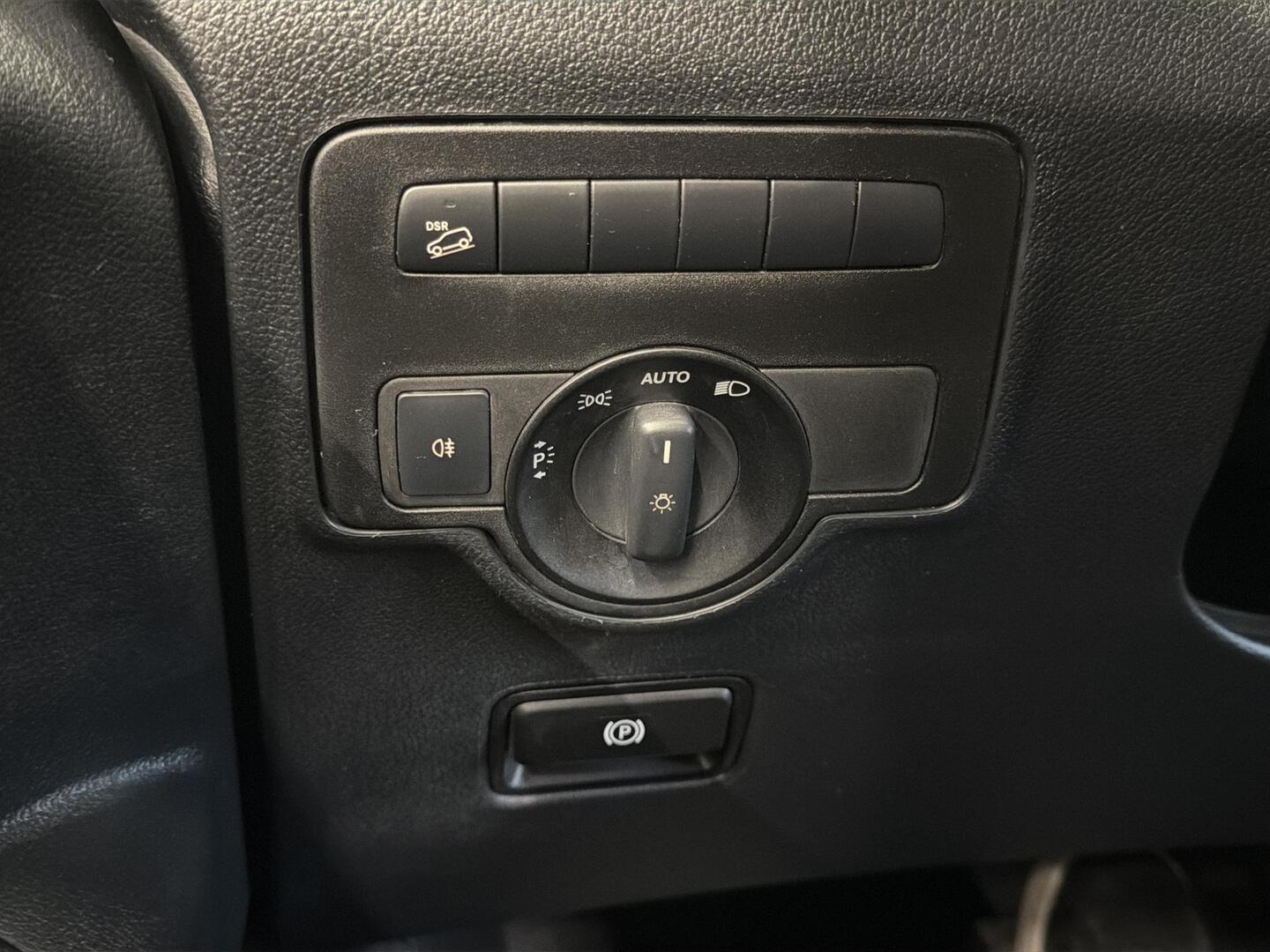 MERCEDES-BENZ Vito 2020