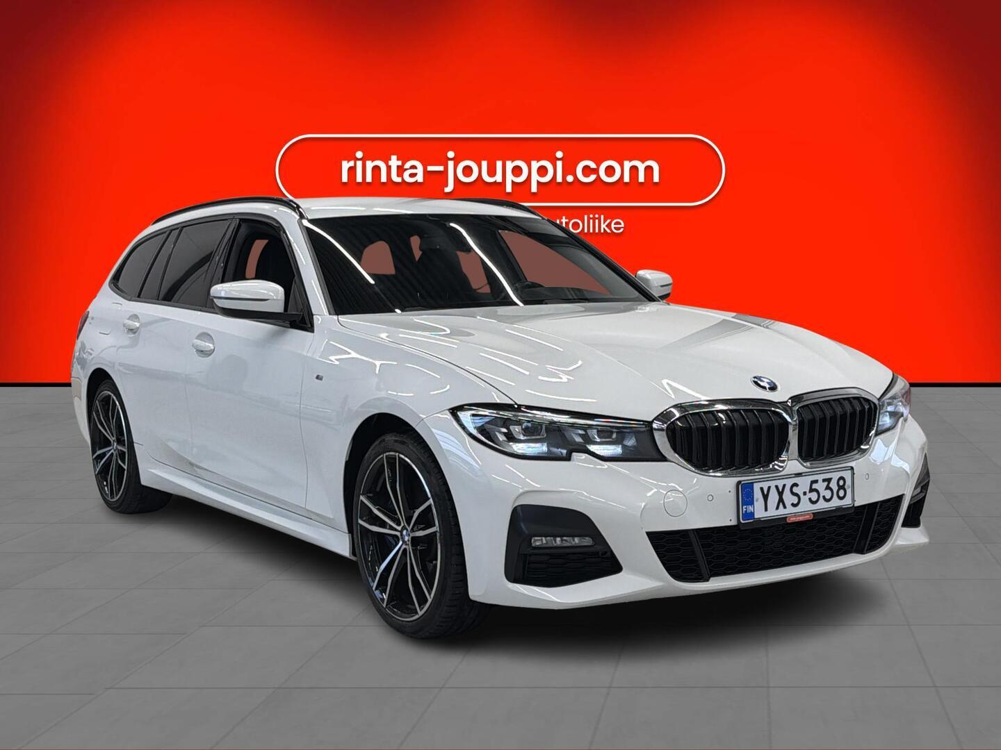 BMW 330 2021