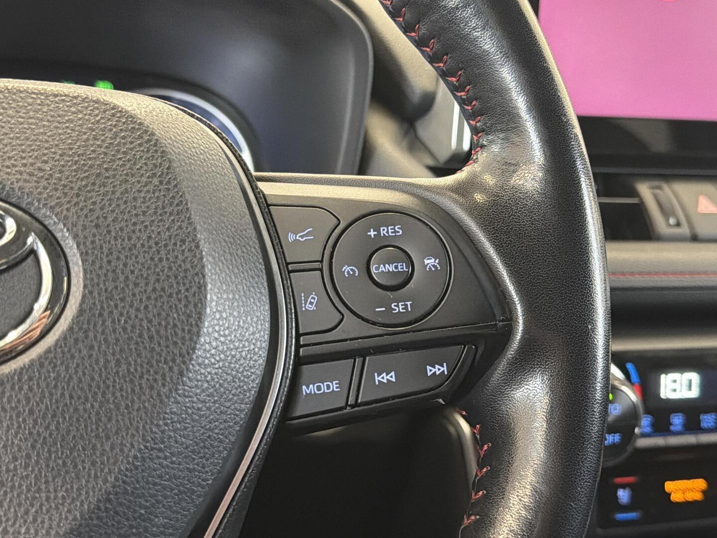 TOYOTA RAV4 PLUG-IN 2021