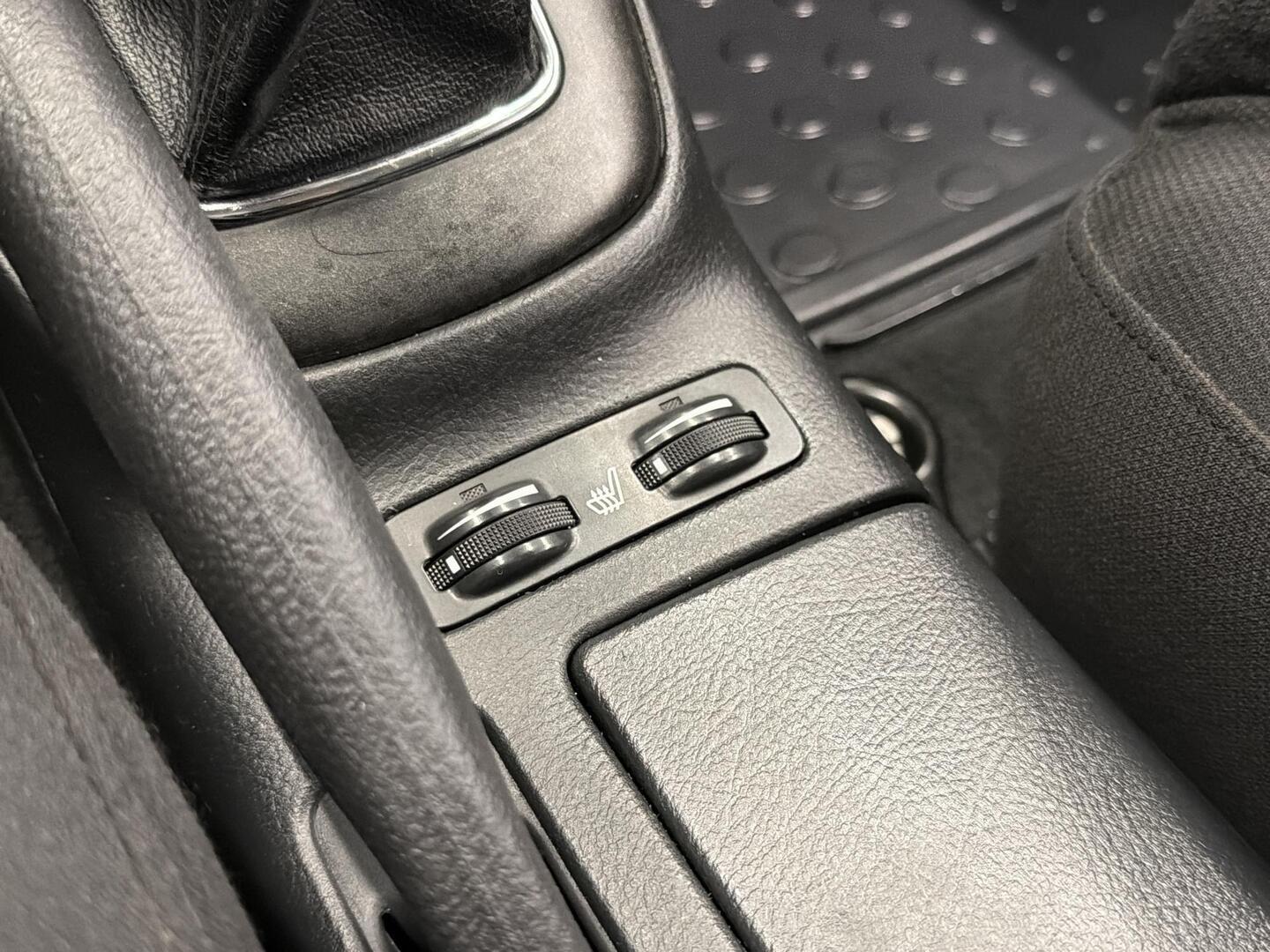 TOYOTA Avensis 2005